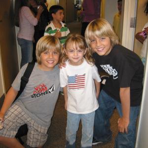 THE SUITE LIFE- Dylan and Cole Sprouse and Joey King