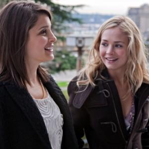 Still of Shiri Appleby and Britt Robertson in Life Unexpected: Love Unexpected (2010)