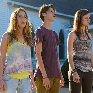 Still of Colin Ford Britt Robertson and Mackenzie Lintz in Under the Dome 2013