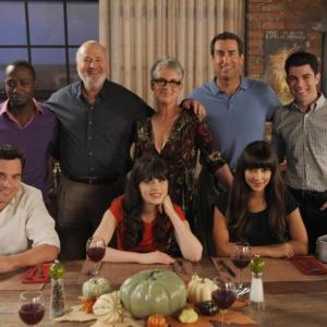 Still of Jamie Lee Curtis Rob Reiner Zooey Deschanel Max Greenfield Rob Riggle Hannah Simone and Lamorne Morris in New Girl 2011