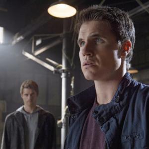 Still of Luke Mitchell and Robbie Amell in The Tomorrow People 2013