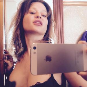 Olivia Maxwell February 2015 Selfie.