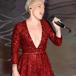 Pink at event of The Oscars 2014