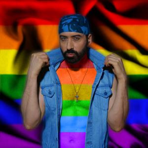 In full support of the #LGBT community here is my version of #CelebratePride. Pour démontrer mon appui complet à la communauté gaie, lesbienne, bisexuelle et transgenre voici ma version de célébrons la fierté. #Love #Support #MoonDazeTV #Season03
