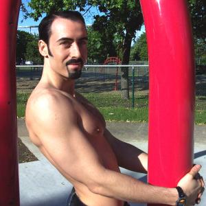 This ThrowbackThursday picture was taken in the summer of 2004 with a tan and no makeup Cette photo souvenir a t prise durant lt 2004 sans maquillage et avec un bronzage Summer Sun Daylight MoonDazeTV Goatee LifeIsGood
