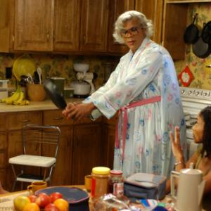 Still of Tyler Perry and Rochelle Aytes in Madeas Family Reunion 2006