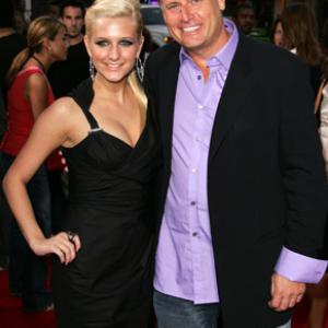 Ashlee Simpson and Joe Simpson at event of Undiscovered (2005)