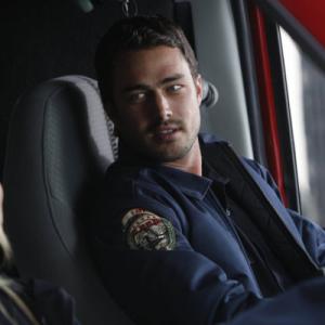 Still of Anastasia Griffith and Taylor Kinney in Trauma (2009)
