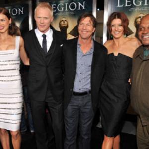 Dennis Quaid, Charles S. Dutton, Kate Walsh, Paul Bettany, Willa Holland and Adrianne Palicki at event of Legionas (2010)
