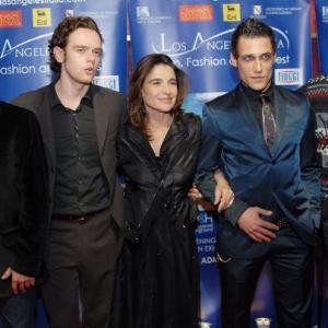from left to right: Antonio Del Prete, Francesco Grifoni, Lina Sastri, Pierluigi Coppola, Julio Perillan. 
