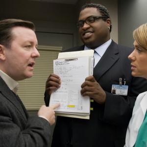 Still of Ricky Gervais Kristen Wiig and MichaelLeon Wooley in Ghost Town 2008