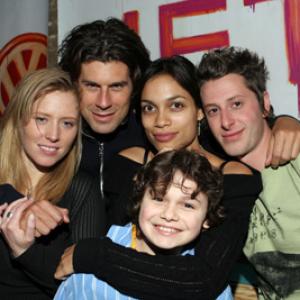Nathan Crooker, Rosario Dawson, Amy Redford, Stephen Marshall and Brett DelBuono at event of This Revolution (2005)