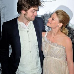 Emilie de Ravin and Robert Pattinson at event of Prisimink mane 2010