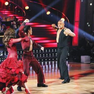 Still of Mark Dacascos and Chuck Liddell in Dancing with the Stars (2005)