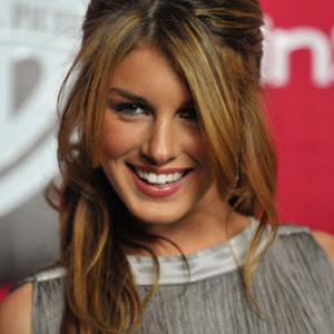 Shenae Grimes-Beech at event of The 66th Annual Golden Globe Awards (2009)