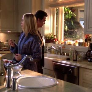 Still of Peter Gallagher and Kelly Rowan in The O.C. (2003)