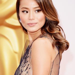Jamie Chung at event of The Oscars 2015