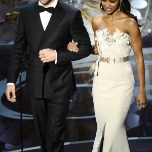 Zoe Saldana and Chris Pine at event of The Oscars 2013