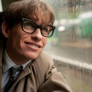 Still of Eddie Redmayne in Visko teorija (2014)