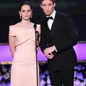 Felicity Jones and Eddie Redmayne at event of The 21st Annual Screen Actors Guild Awards (2015)