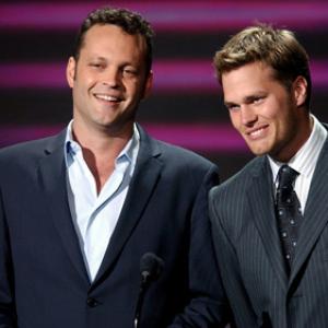 Vince Vaughn and Tom Brady at event of ESPY Awards 2004