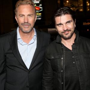 Kevin Costner and Juanes at event of McFarland USA 2015