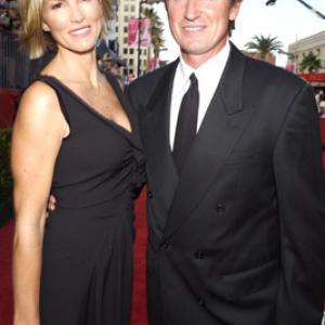 Wayne Gretzky and Janet Jones