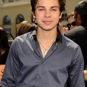 Jake T. Austin at event of Rio (2011)