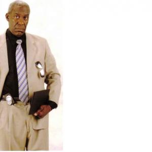 Ron E.Gregory as Detective Roscoe Gunn