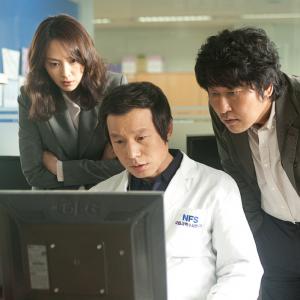 Still of Kangho Song Nayeong Lee and Ingi Jeong in Hawoolling 2012