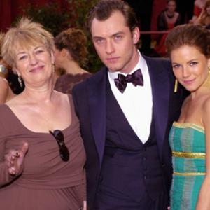 Jude Law and Sienna Miller