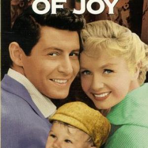 Debbie Reynolds, Eddie Fisher, David Gray and Donald Gray in Bundle of Joy (1956)