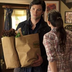 Still of Tom Welling and Erica Durance in Smallville (2001)