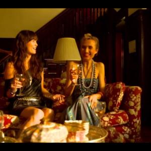 Still of Nattacia Satie, Alison Manning and Lou Morey in Celebrity Ghost Stories