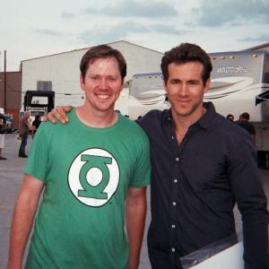 Clay Chamberlin on the set of Green Lantern with Ryan Reynolds