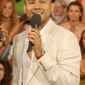 Frankie J at event of Total Request Live 1999