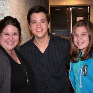 on the set of iCARLY: Deenie Castleberry,Nathan Kress,Summer Kailani