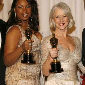 Helen Mirren and Jennifer Hudson at event of The 79th Annual Academy Awards (2007)