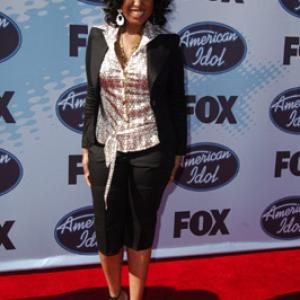 Jennifer Hudson at event of American Idol: The Search for a Superstar (2002)