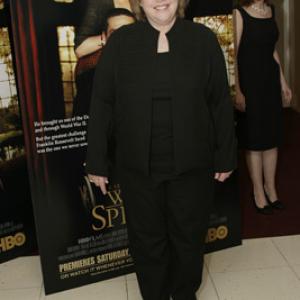 Kathy Bates at event of Warm Springs 2005