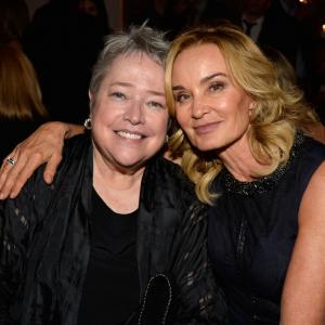 Kathy Bates and Jessica Lange at event of Amerikietiska siaubo istorija 2011