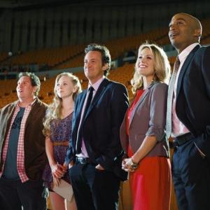 Still of Matthew Perry, Portia Doubleday, James Lesure, Nate Torrence and Andrea Anders in Mr. Sunshine (2011)