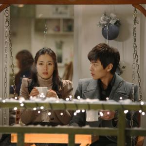 Still of Yejin Son and Minki Lee in Ossakhan yeonae 2011