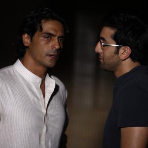 Still of Arjun Rampal and Ranbir Kapoor in Raajneeti 2010