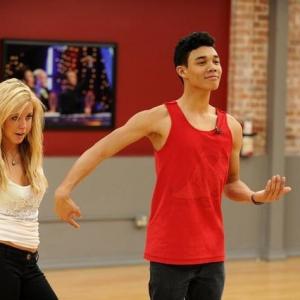 Still of Roshon Fegan and Chelsie Hightower in Dancing with the Stars (2005)