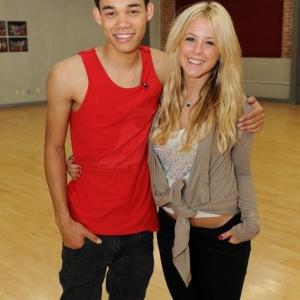 Still of Roshon Fegan and Chelsie Hightower in Dancing with the Stars 2005