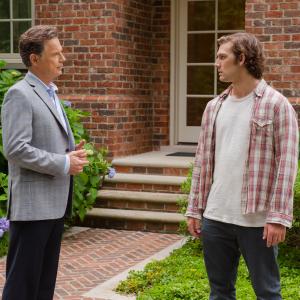 Still of Bruce Greenwood and Alex Pettyfer in Begaline meile 2014