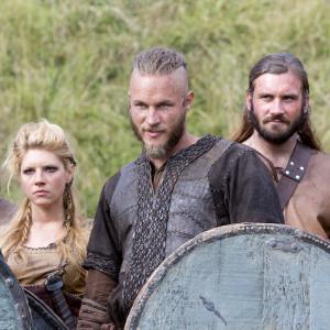 Still of Katheryn Winnick, Travis Fimmel and Clive Standen in Vikings (2013)