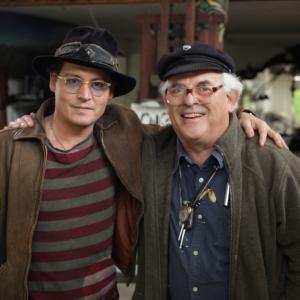 Still of Johnny Depp and Ralph Steadman in For No Good Reason 2012