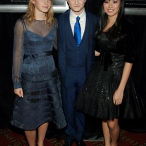 Daniel Radcliffe, Emma Watson and Katie Leung at event of Haris Poteris ir ugnies taure (2005)